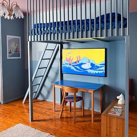 Design Near Center Apartment
